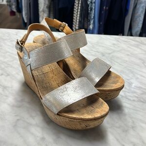 Kork-Ease Silver Metallic Austin Cork Platform Wedge Sandal Size 9M